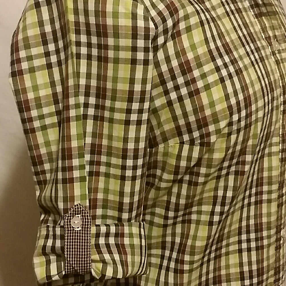 Splendid buttonup - Picture 7 of 7